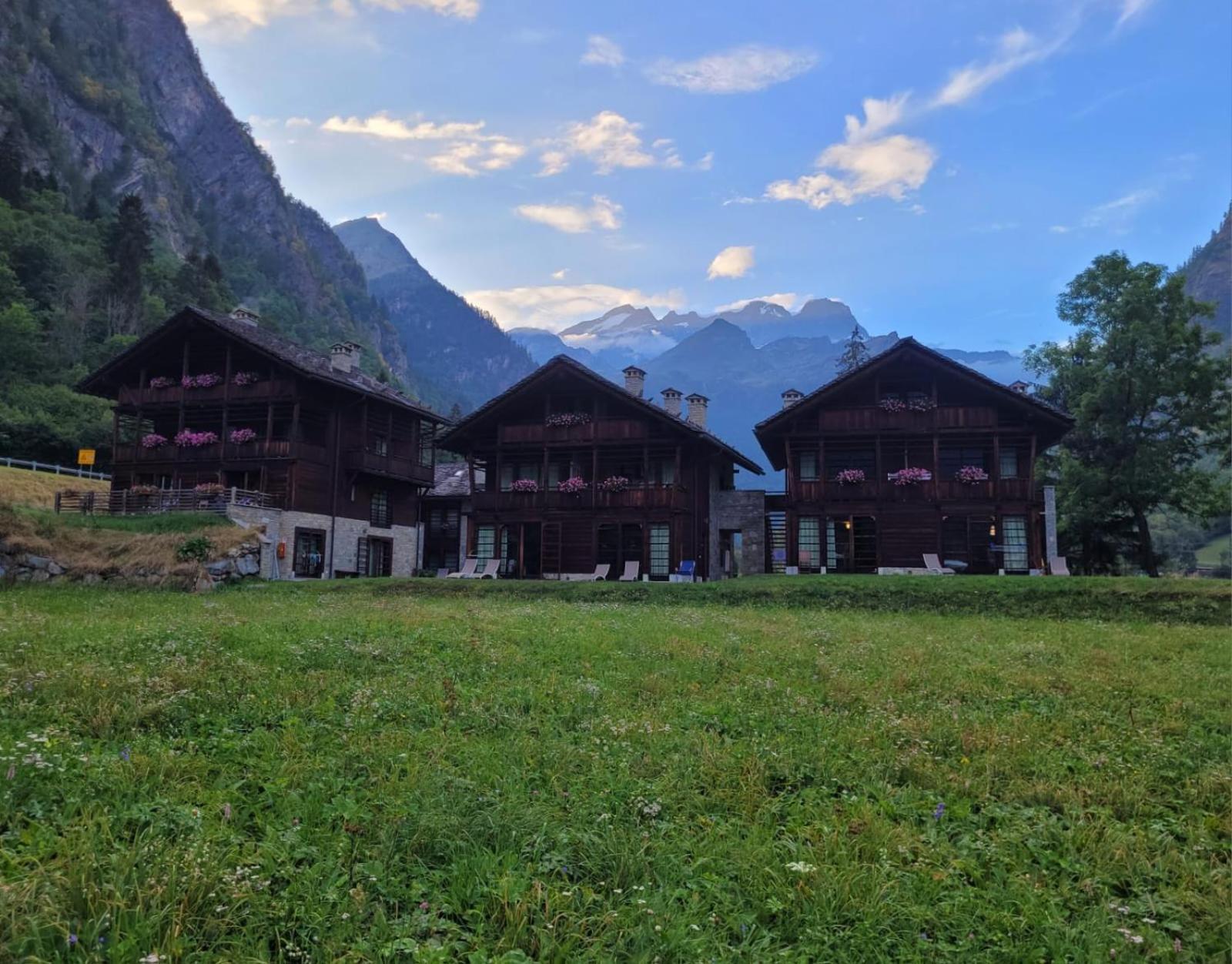 Pietre Gemelle Resort Аланя Валсесия Екстериор снимка