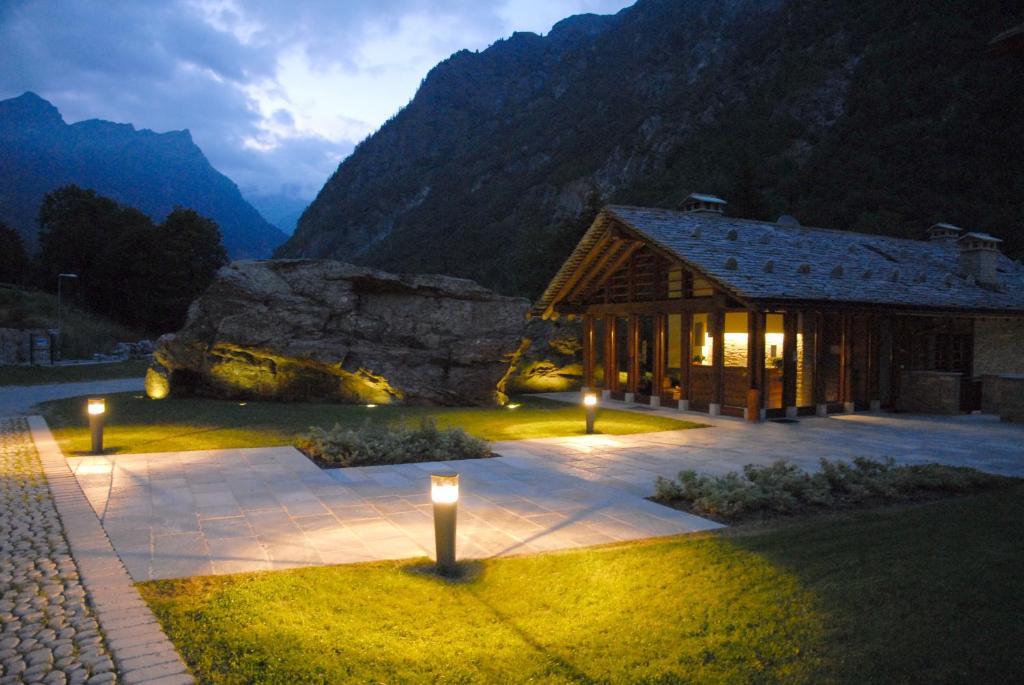 Pietre Gemelle Resort Аланя Валсесия Екстериор снимка
