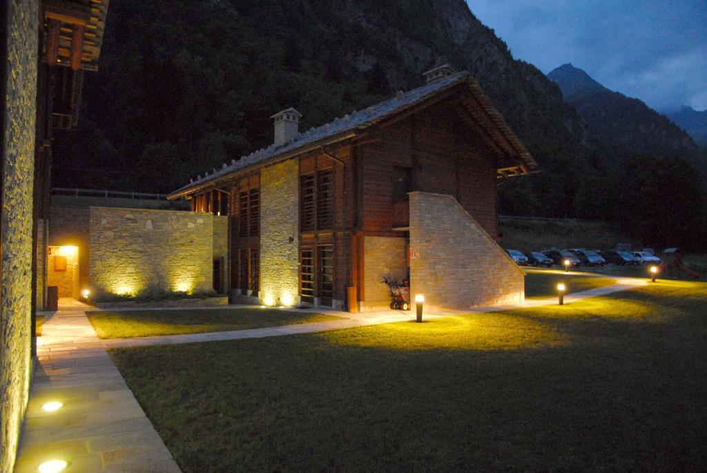 Pietre Gemelle Resort Аланя Валсесия Екстериор снимка